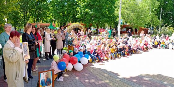 IMG-13d917e43f88ab1e10a529f2eb50c9f5-V