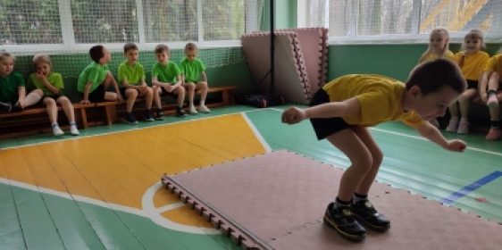 IMG-53d4f6ee5ba93185b94f5d508df175f2-V